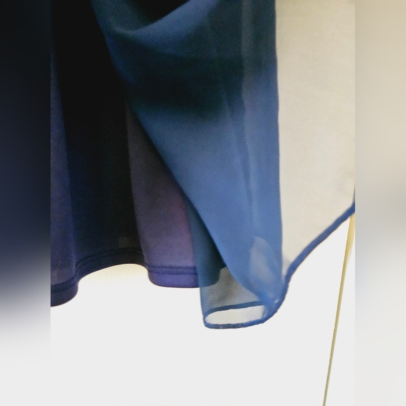 I.N. San Francisco Long Sleeve Midi dress - Picture 8 of 9